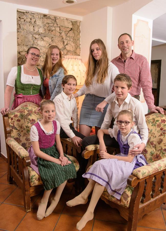 Landhotel Steindlwirt Дорфгащайн Екстериор снимка