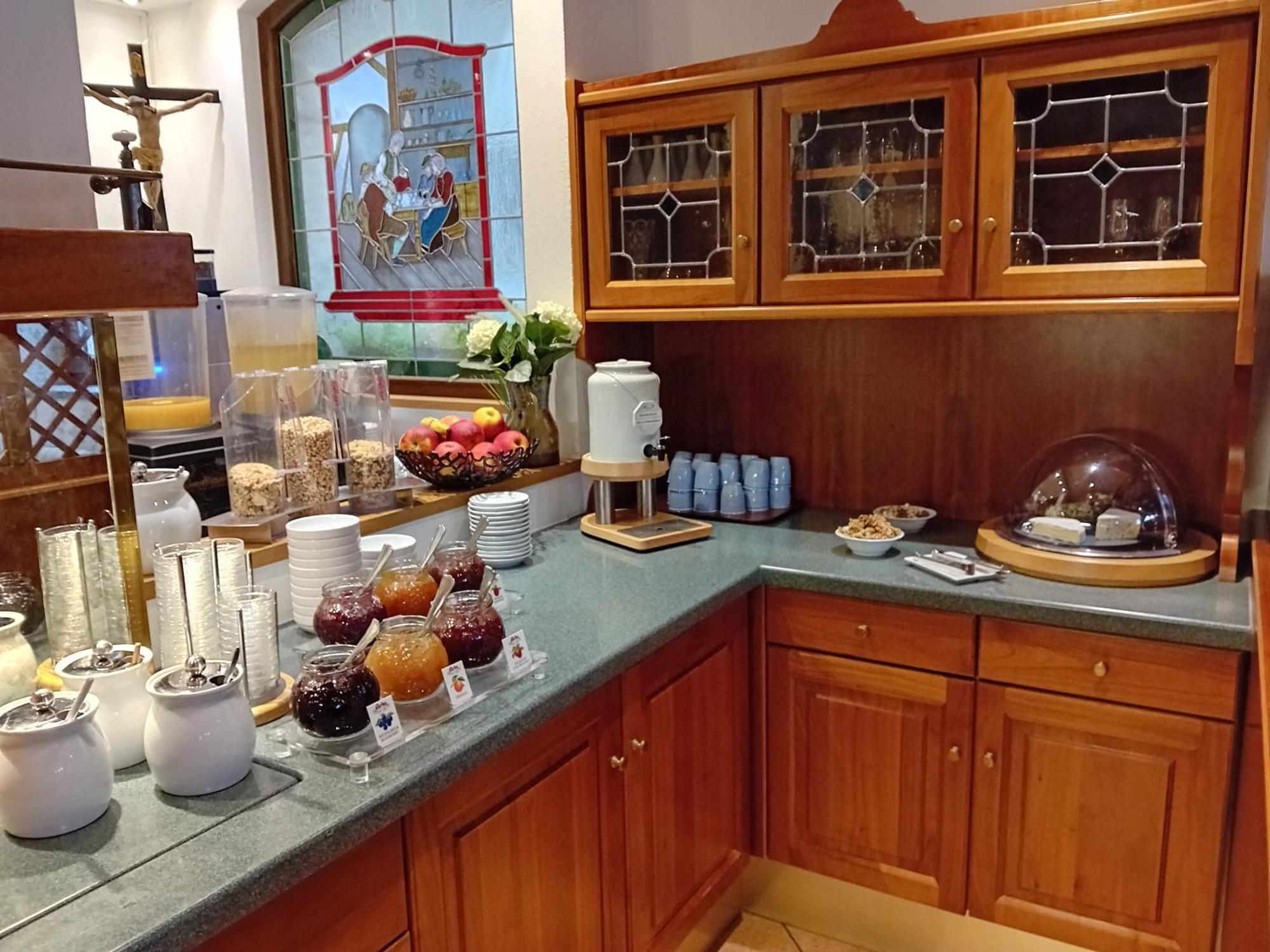 Landhotel Steindlwirt Дорфгащайн Екстериор снимка